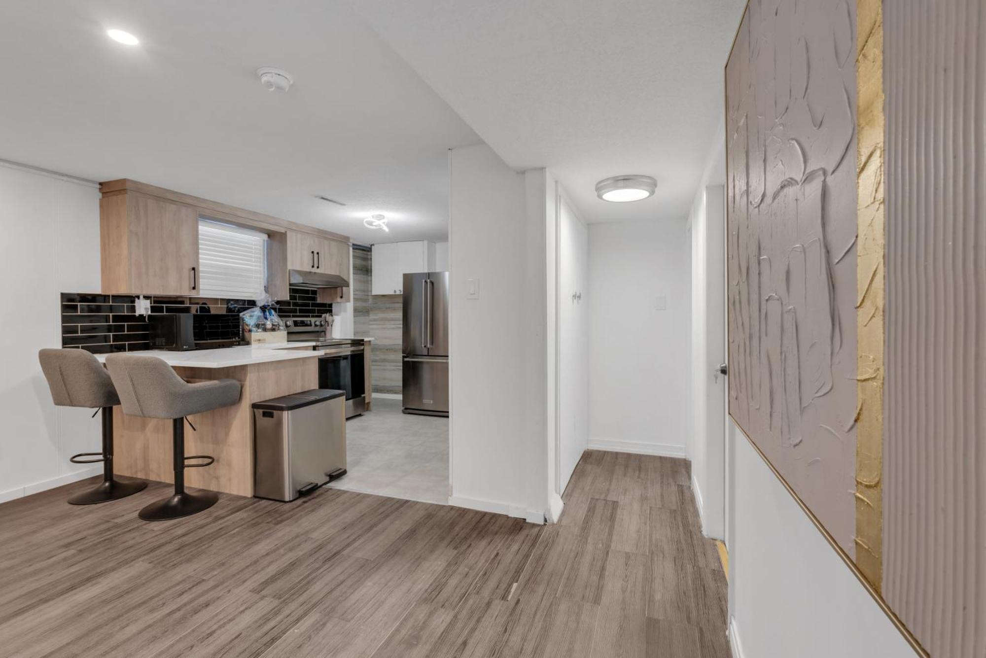 Luxury Suite, Steps To Dt, River, Hospital Apartment