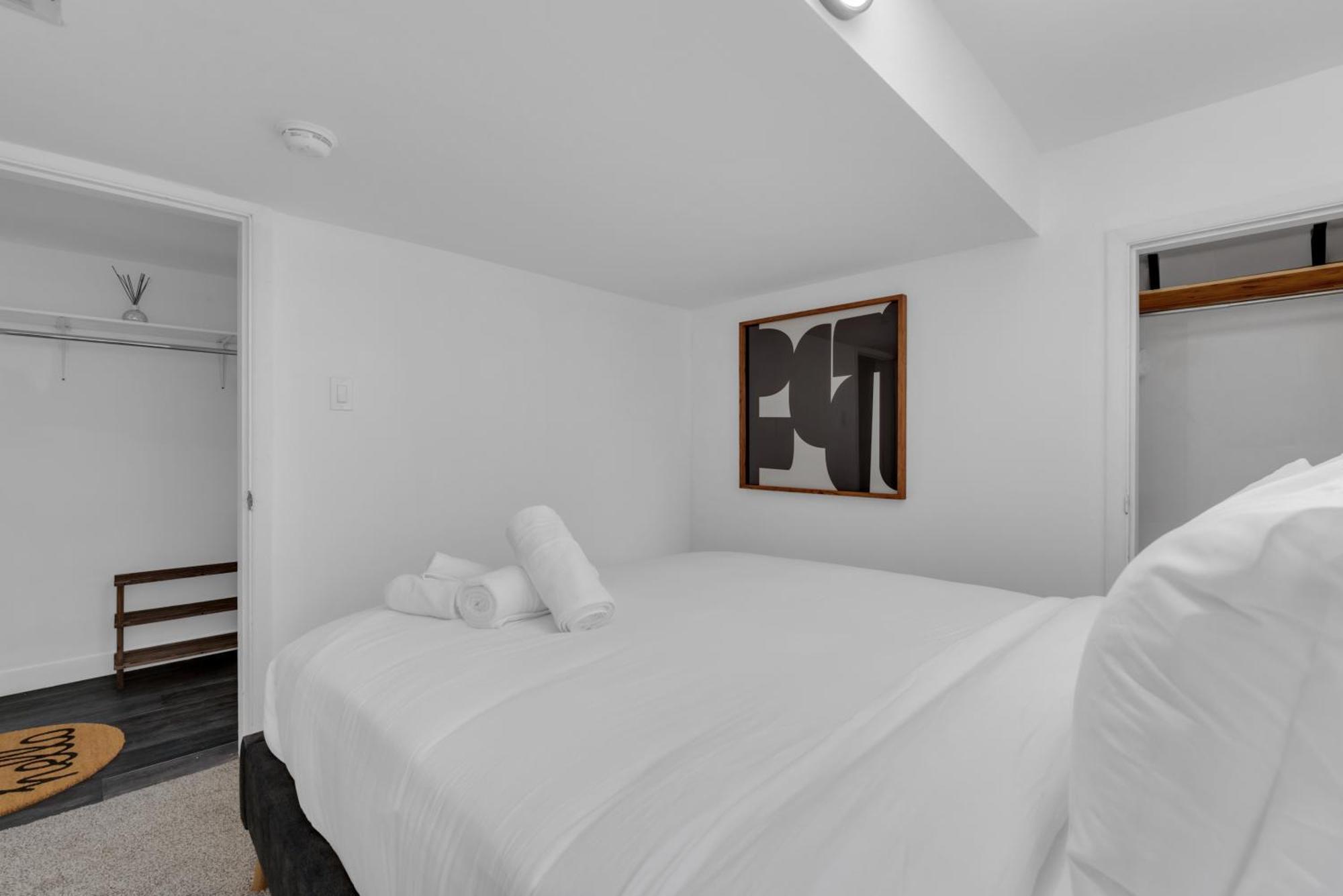 Luxury Suite, Steps To Dt, River, Hospital